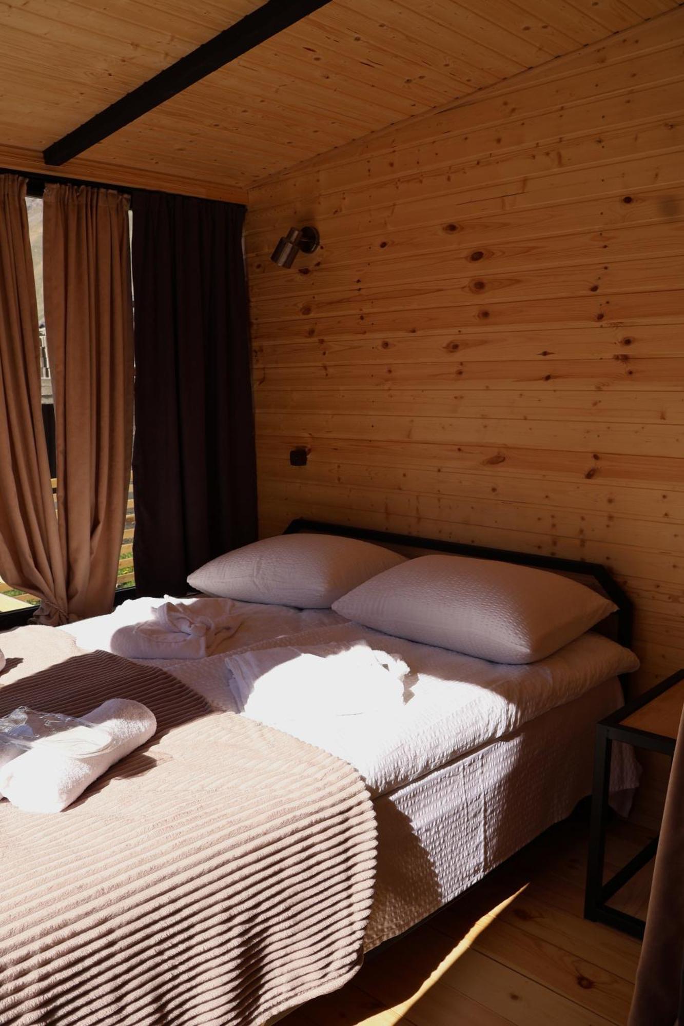 Outdoor Cottages Kazbegi Quarto foto